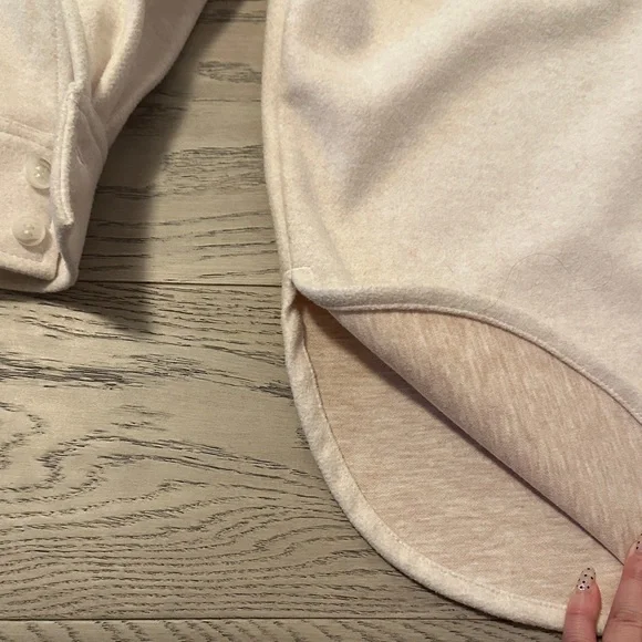 H&M Cream Shacket - Picture 7 of 8